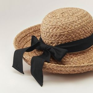 Helen Kaminski Classic 5 Raffia Hat